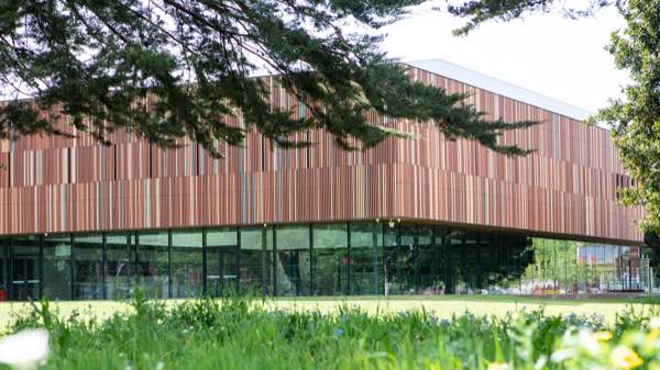 新加坡PSB学院IT专业解析：计算机专业就业前景好吗？